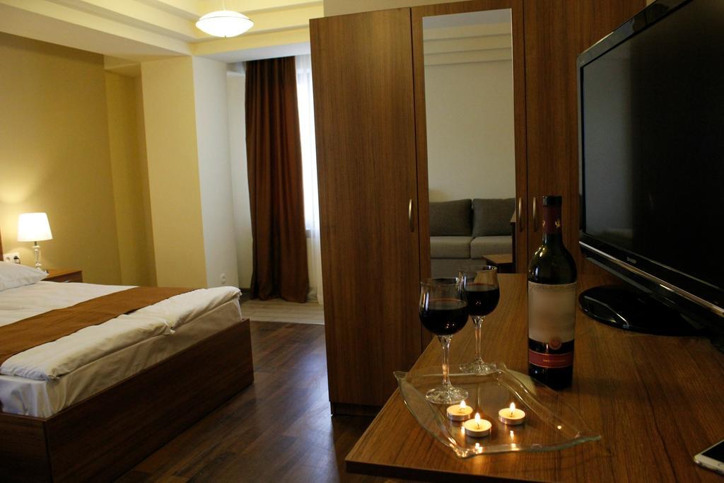 5Th Floor Guest House Erevan Esterno foto